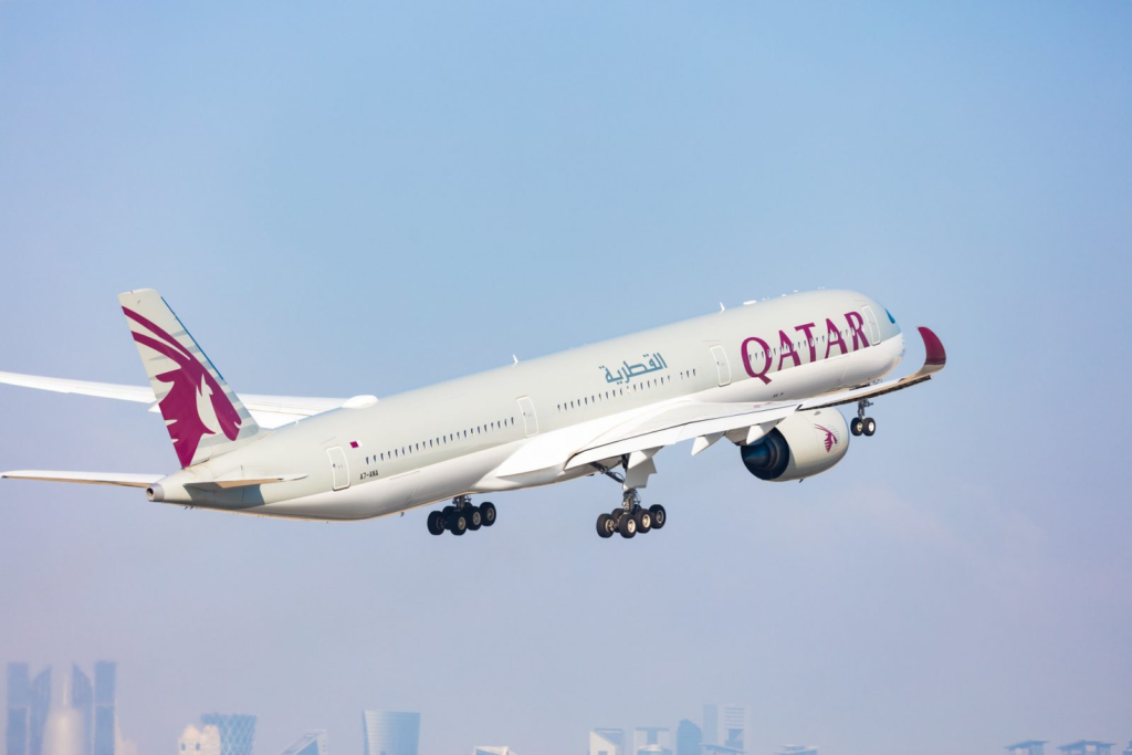 Qatar Airways Partners With Starlink For High-speed Connectivity
